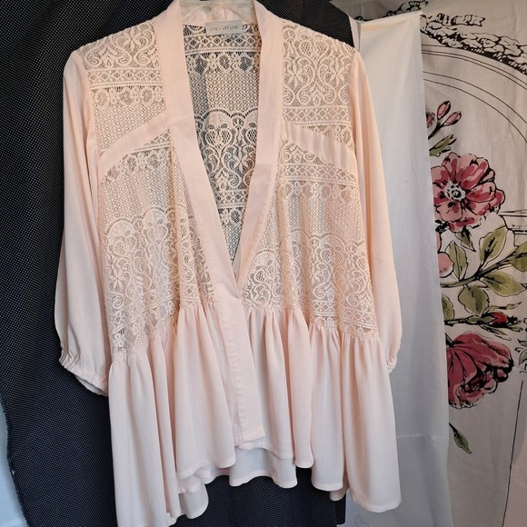 Live & Let Live Lace Kimono Open‎ Front Peplum Top Blouse Pink Bohemian - Picture 2 of 9